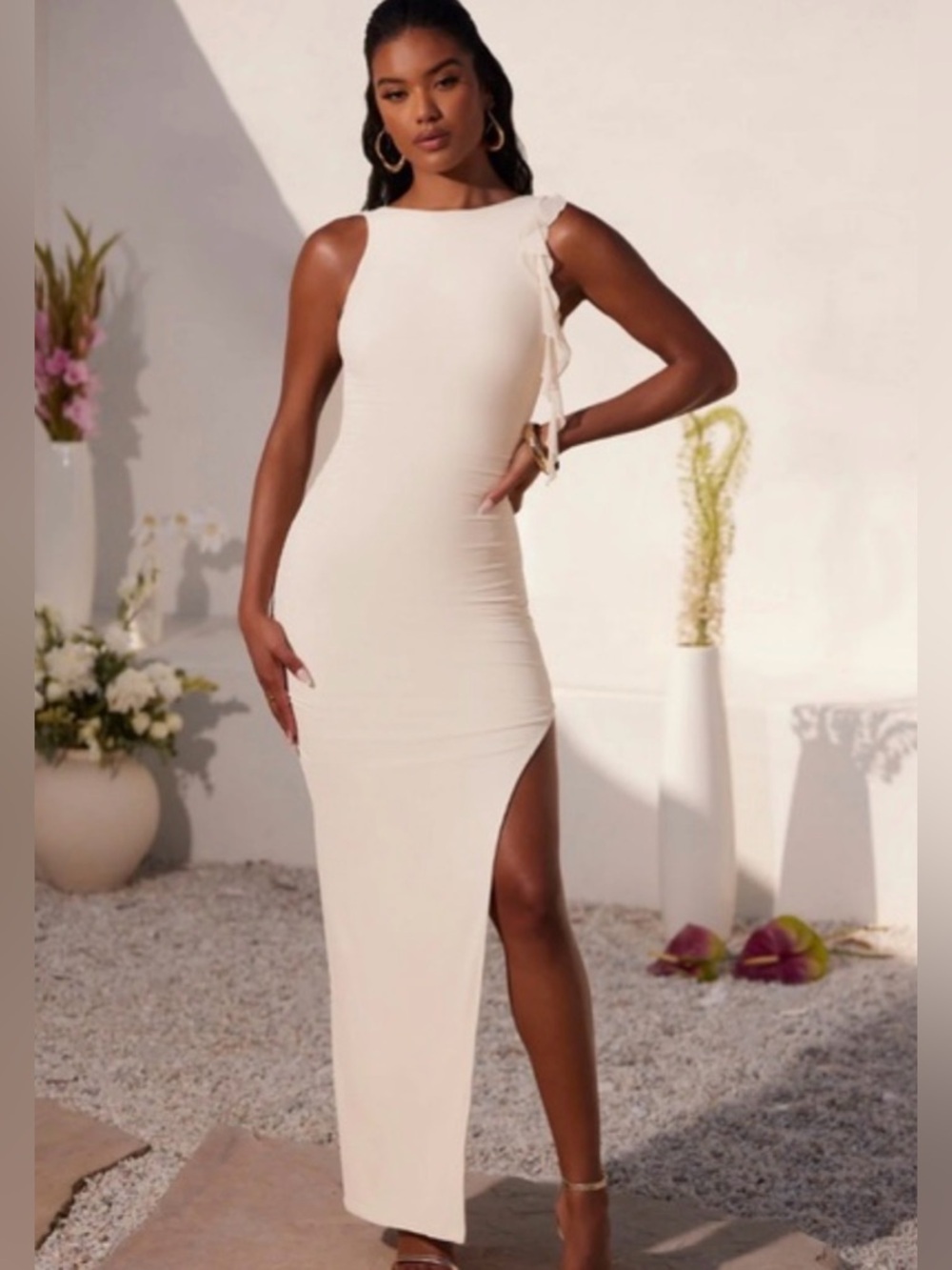 Oh Polly Elegant Ivory Open Back Maxi Dress with Side Slit Sheet overlay. Size 4